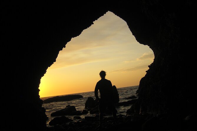 Pirate Sea Cave Tide Pool Walk at Dana Point - Pirate Guide and Lunch Included