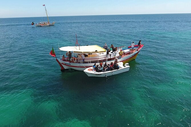 Ponta Da Piedade Costal Cruise and Caves-2h - Inclusions and Services Provided