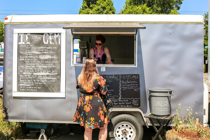 Portland Food Carts, Pods & Patios Tour - Food and Variety