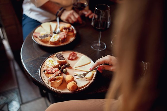 Private 8 Days Food & Wine Lovers Tour of Sicily - Accommodation