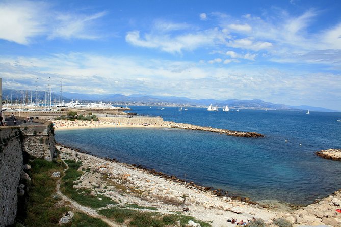 Private 8 Hour Shore Excursion of the French Riviera From Cannes - Local Cuisine and Dining