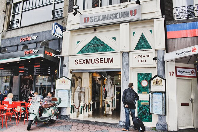 Private Amsterdam Red Light District and Coffee Shop Tour With Expert Guide - Cancellation Policy