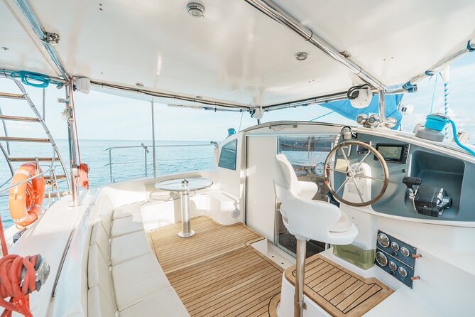 Private Catamaran Yacht Charter Maiton and Raya Islands - Common Questions