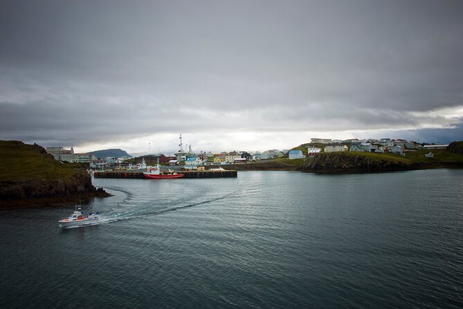 Private Circuit to Iceland for 10 Days. - Refund Policy