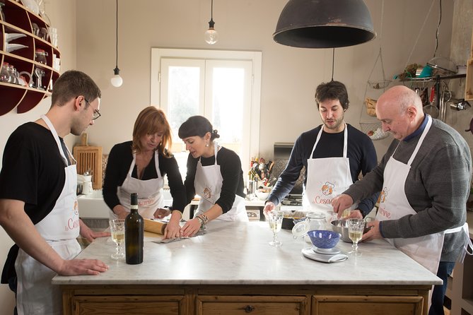 Private Cooking Class at a Cesarinas Home With Tasting in Siracusa - What To Expect