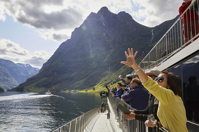 Private Day Tour - Nærøyfjord Cruise & Undredal House of Cheese - Stavkirke - The Wooden Church