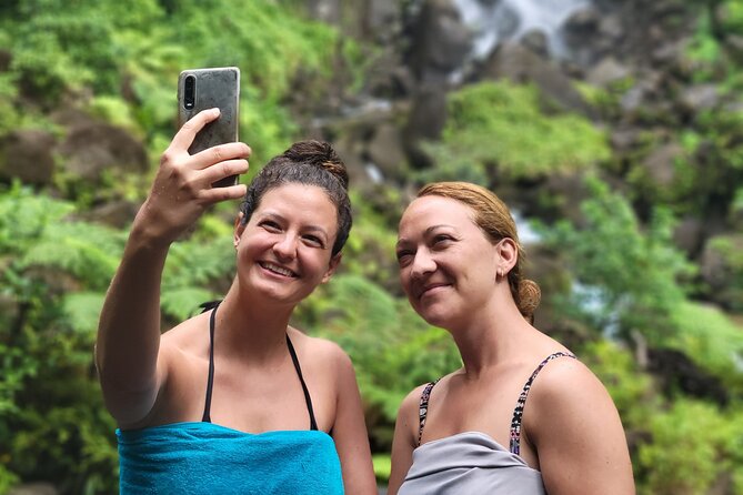 Private Fresh Water Lake, Waterfalls And Hot Springs Excursion - Hot Springs Experience