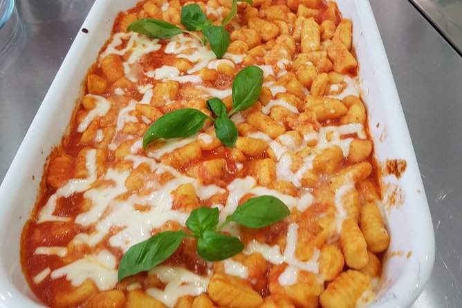 Private Gnocchi Cooking Class With Professional Chef in Padova - Class Schedule and Duration