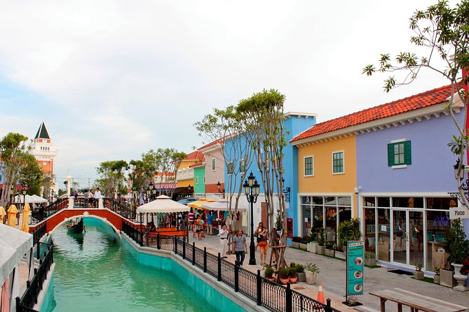 Private Guided Tour in Romantic Places of Hua Hin - Professional Local Guide Services