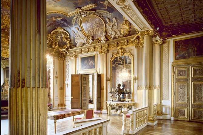 Private Guided Tour Inside the Crown: Stockholm Royal Palace - Additional Information