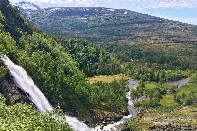 PRIVATE GUIDED TOUR: Queen of the Fjords - TOUR From Bergen, 6 Hours - Family-Friendly Tour