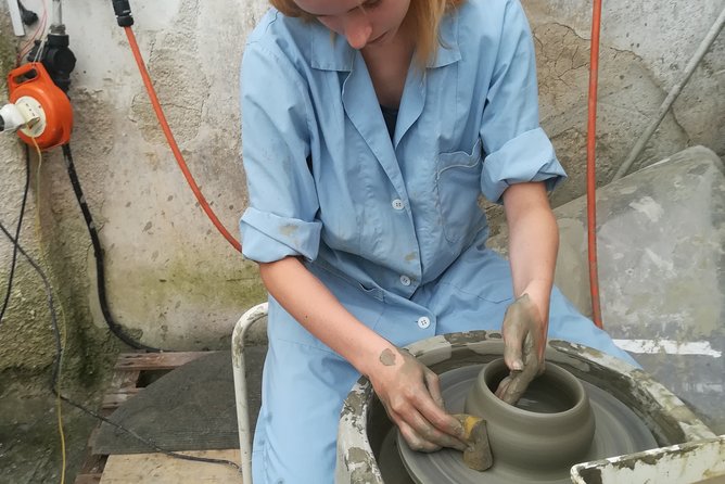 Private Lesson on the Ceramic Tradition in Vietri Sul Mare - Private Lesson on Ceramic Painting