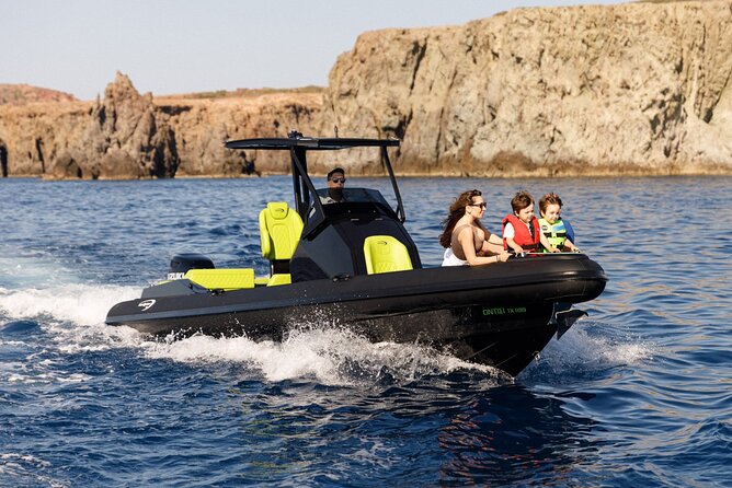 Private Luxury Boat Tour to Kimolos & Poliegos - Meeting and Pickup Details