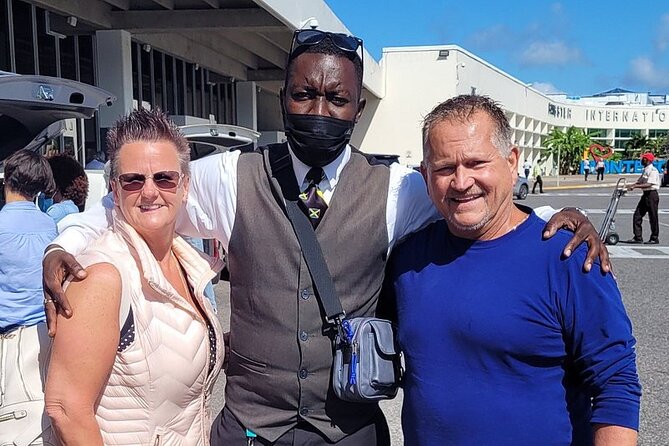 Private Montego Bay Airport Transfer to Negril Hotels - Inclusions and Amenities