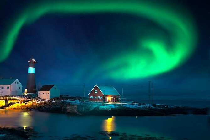 Private Northern Lights Tour in Mercedes V-class - Cancellation Policy
