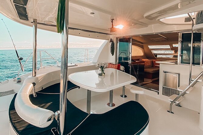 Private Oahu Sunset Charter With Tasting and Drinks - Additional Information