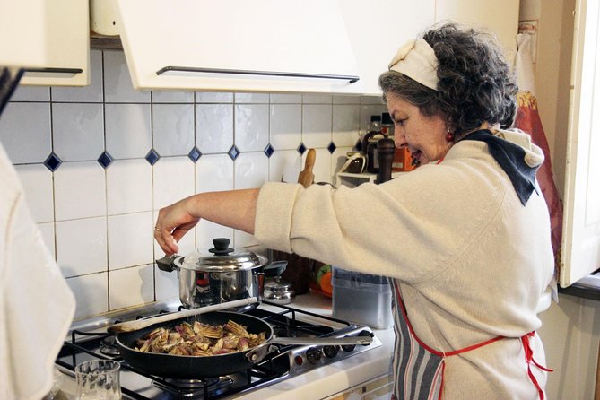 Private Pasta Making Class & Traditional Tuscan Dishes With a Local in Florence - Cancellation Policy