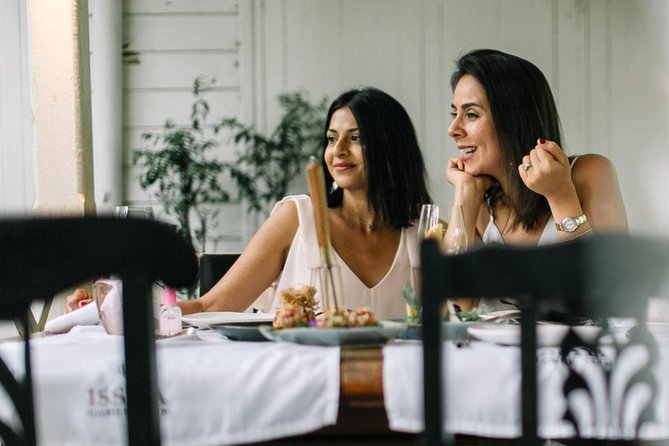 Private Photo Session With a Local Photographer in Bangkok - What to Expect