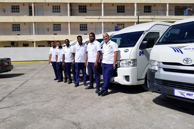 Private Punta Cana Airport Transfers Round Trip to Punta Cana Hotels - What to Expect During the Transfer