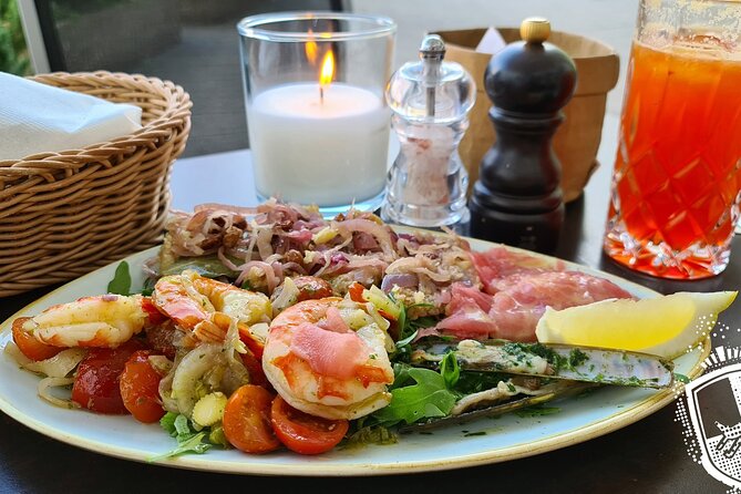 Private Regensburg Tour With Italian Wine and Food Tasting - Cancellation Policy