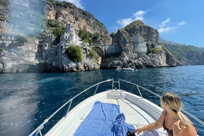 Private Tour by 40cv Boat From Salerno to Amalfi and Positano - Meeting Point and Appointment