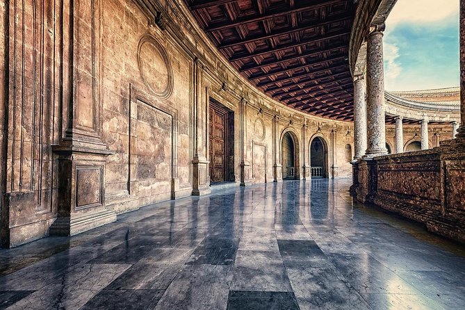 Private Tour: The Alhambra of Granada - Highlights of the Alhambra