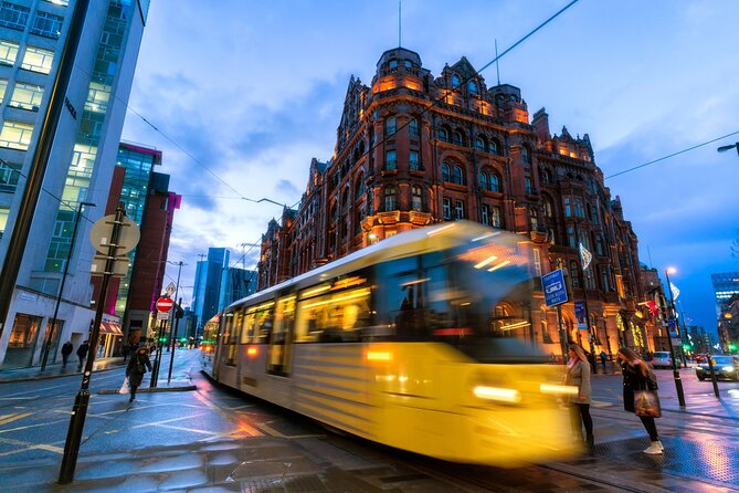 Private Tour With a Local Guide in Manchester - Customizable Itinerary