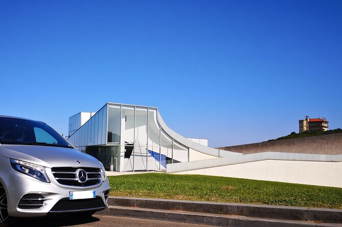 Private Transfer Between Biarritz and Bilbao - Questions and Assistance