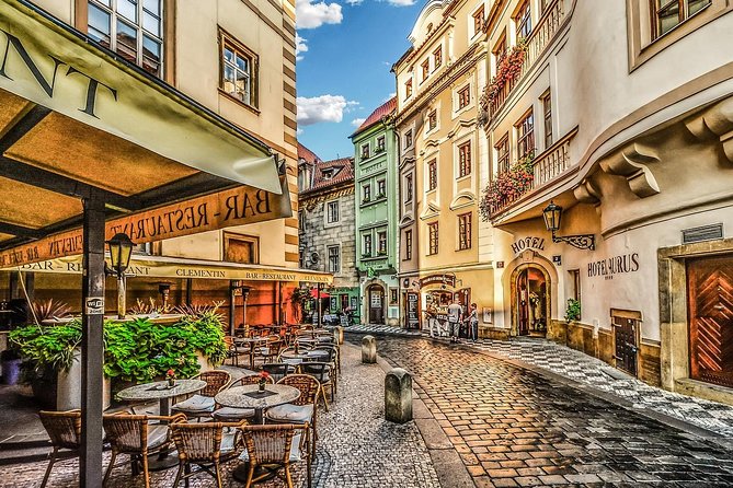 Private Transfer From Dresden to Prague With 2 Hours for Sightseeing - Additional Information and Pricing