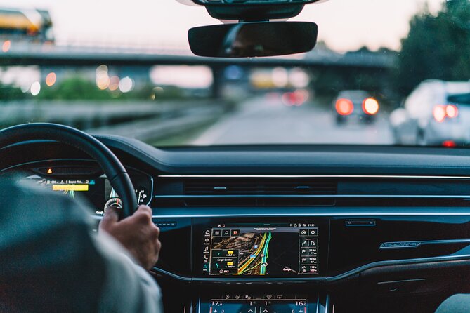 Private Transfer in Fort Lauderdale (FLL & FXE) Airport/Home/Hotel/Work - Range of Vehicle Options to Suit Your Needs