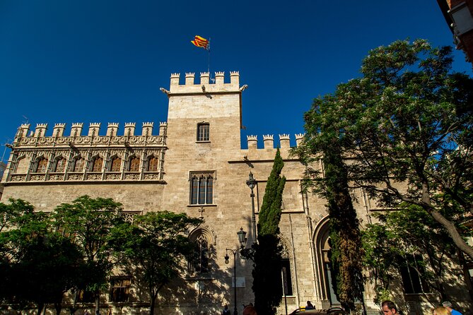 PRIVATE Walking Tour Historical Center With Local Expert - Tour Highlights