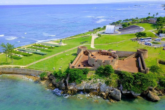 Puerto Plata City Tour - Background