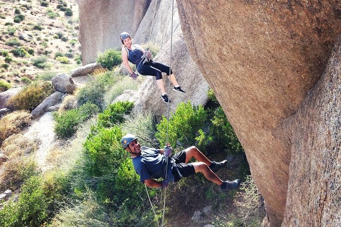 Rappelling Adventure in Scottsdale - The Role of the Tour Operator and Guide