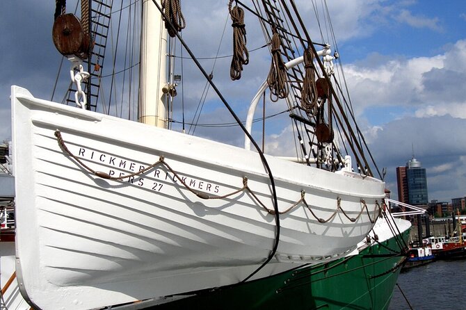 Rickmer Rickmers Museum Guided Tour With Transfers - Meeting Point Transfer