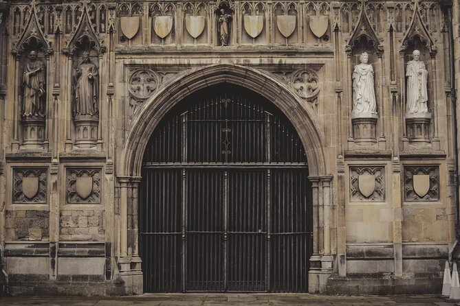 Romantic Tour "Love Stories of Canterbury - Romantic Accommodations in Canterbury
