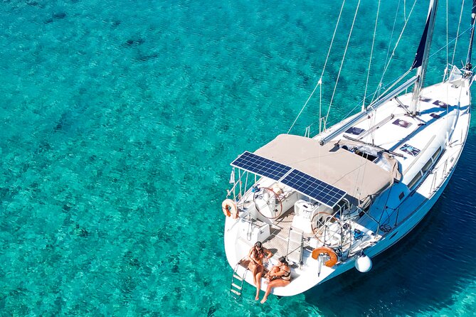 Sailing Cruise to Dia Island With Meal and Water Activities - Refund Issue
