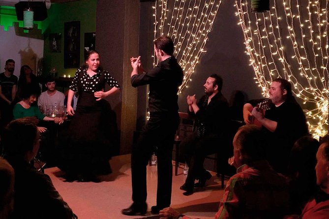 Sailing Day With Lunch Onboard and Flamenco in Valencia - Location and Accessibility