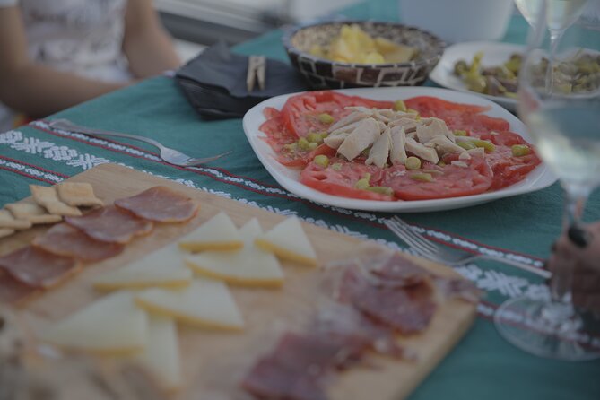San Sebastian Private Sailing Tour - Capture Stunning Photos Along La Concha