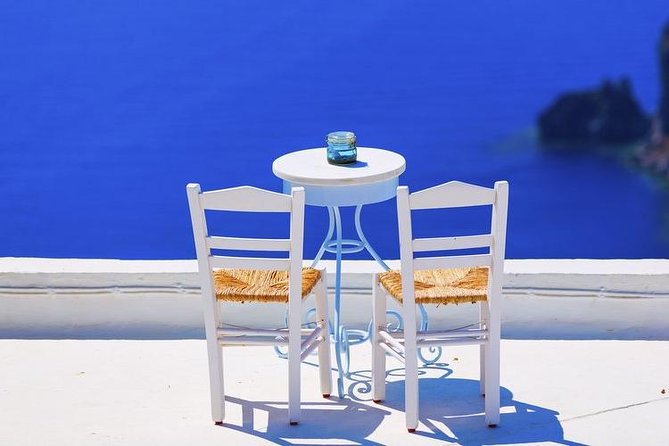 Santorini Island Day Trip From Rethymno - Exploring the Picturesque Towns