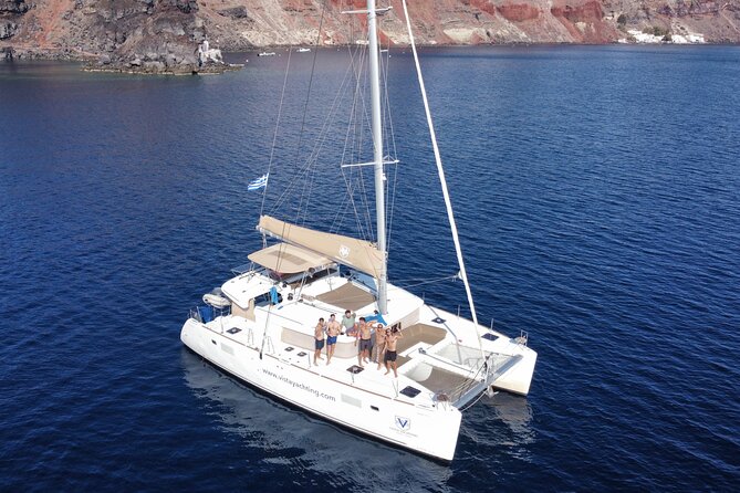 Santorini Platinum Catamaran Cruise With Meal, BBQ and Open Bar - Positive Feedback From Travelers