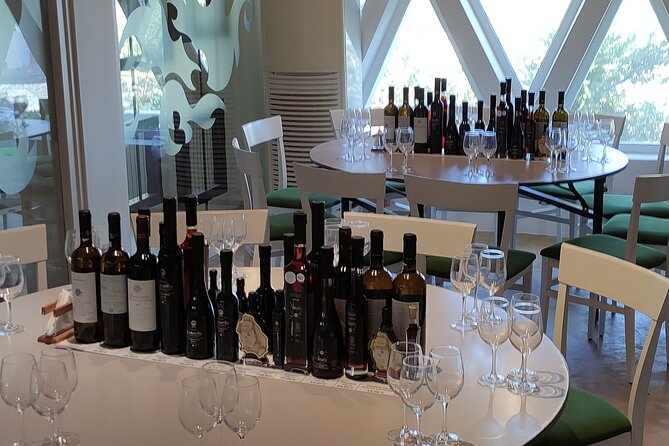 Santorini Private Wine Tasting Experience With Sommelier - Convenient Transportation Options