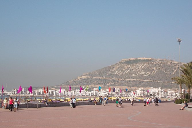 Seafront Promenade - Shopping and Local Markets