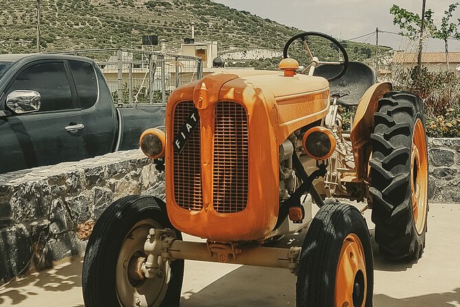 Semi-Private Heraklion Wine Country Tour - Traveler Convenience