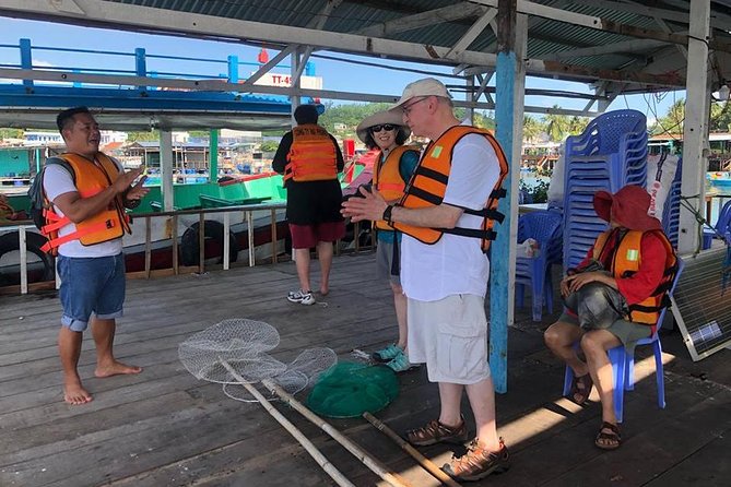 Shore Excursion: Nha Trang Fishing Village and Snorkel Tour - Meeting and Pickup Information
