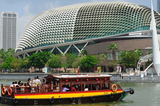 Singapore River Cruise With Audio Visual Commentary in English - Duration and Admission Details