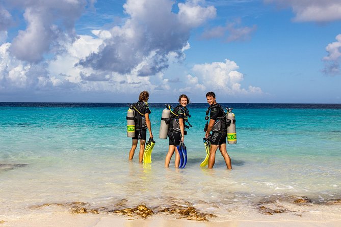 Six Day Diving Package in Caribbean Netherlands  - Bonaire - Directions