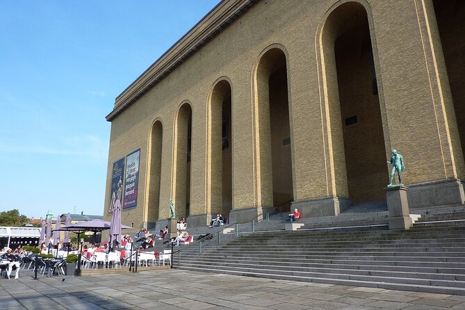 Skip-The-Line Access to Gothenburg Museum of Art With Tour Guide - Guided Tour Experience