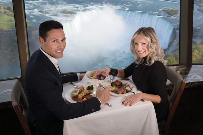 Skylon Tower, Niagara Falls Ontario Observation Deck Admission - Dining Options at Skylon Tower