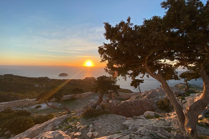 Small Group Hiking Sunset in Monolithos - Meeting and Pickup Information