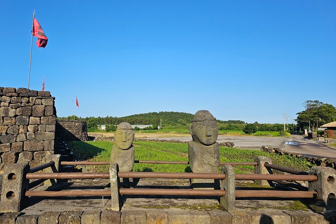 Small Group Jeju Private Full-Day Tour of East and South and West - South Jeju Attractions